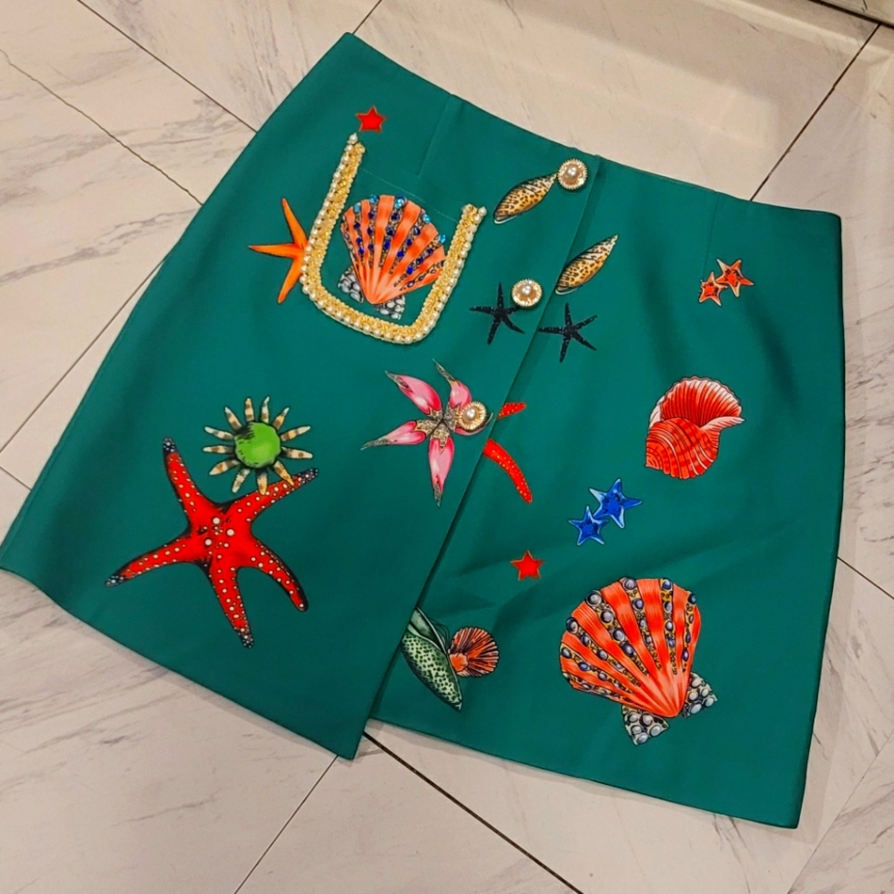 Seashell asymmetrical skirt